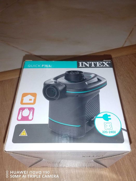 Ел. помпа за надуваеми дюшеци