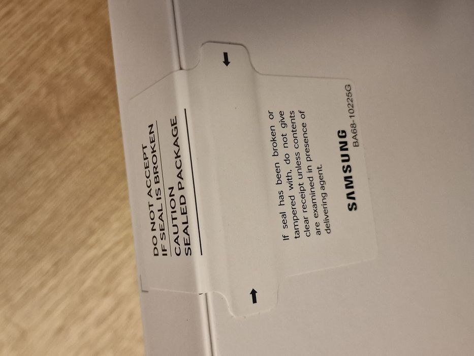 Samsung Galaxy Book 4 Edge Snapdragon X Elite 16GB + 512GB SSD Sigilat