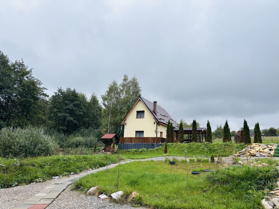 Cabană de închiriat /Ciubar jacuzii!