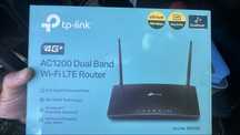 Router wifi si 4g tplink atcher mr500