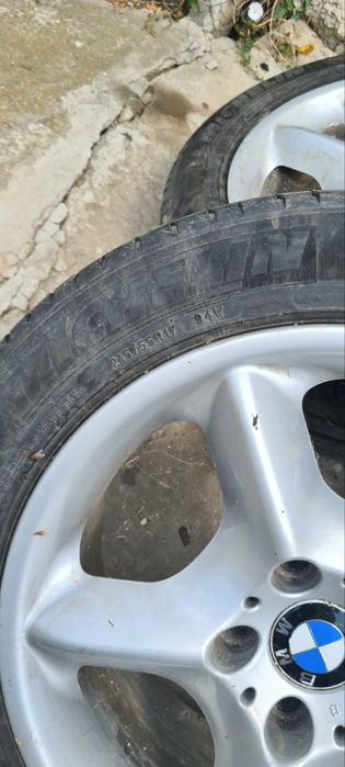 Продавам джанти и гуми за BMW Х5 и Х3