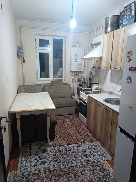 Sergeli 7A,3 xona 7 etaj skvoznoy srochno sotiladi