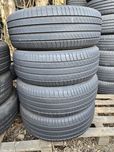 4бр. 215 60 17 Michelin летни.