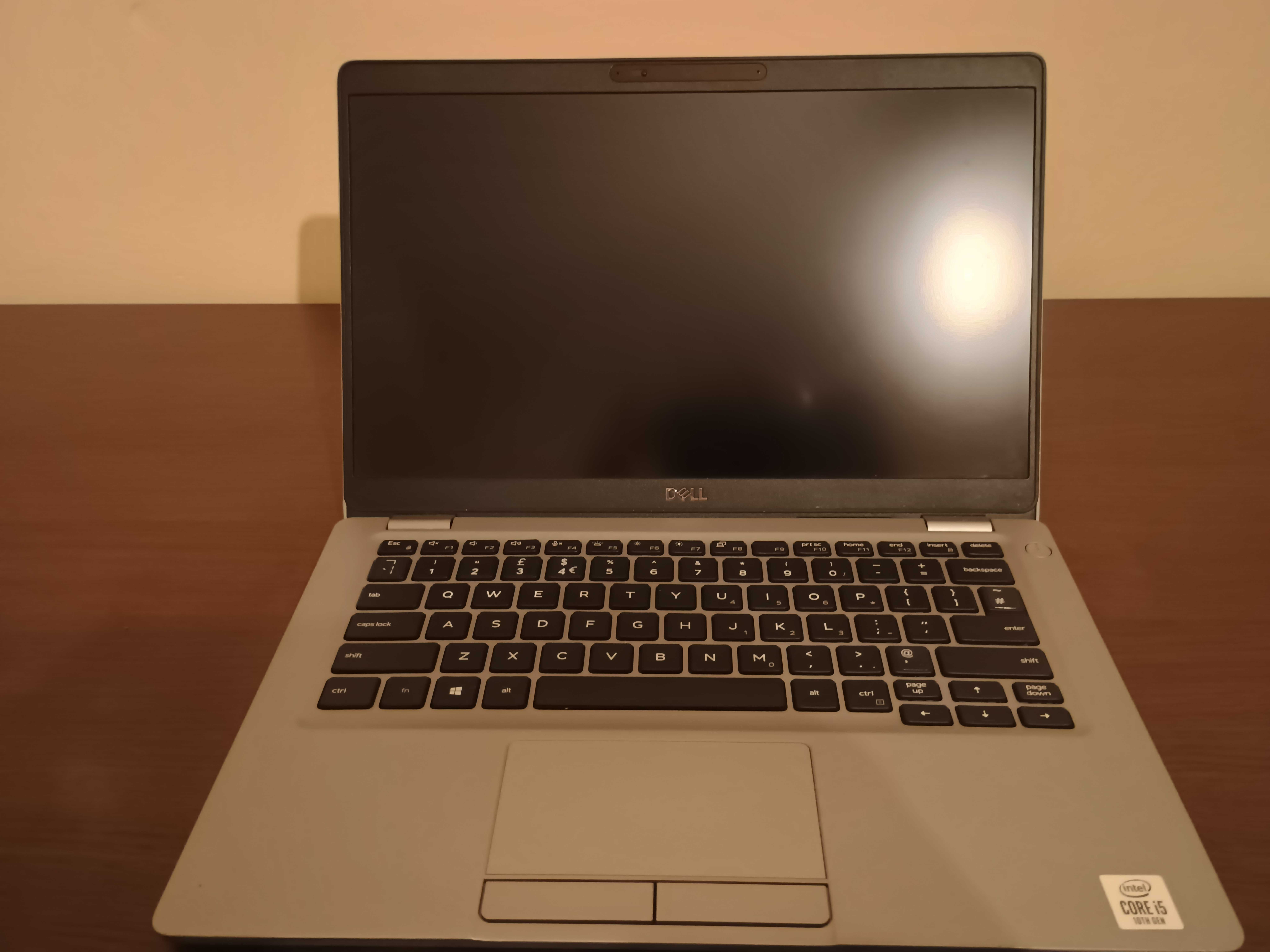 Dell Latitude 5310 13.3" i5-10310U 16GB 512GB NVMe Добро състояние