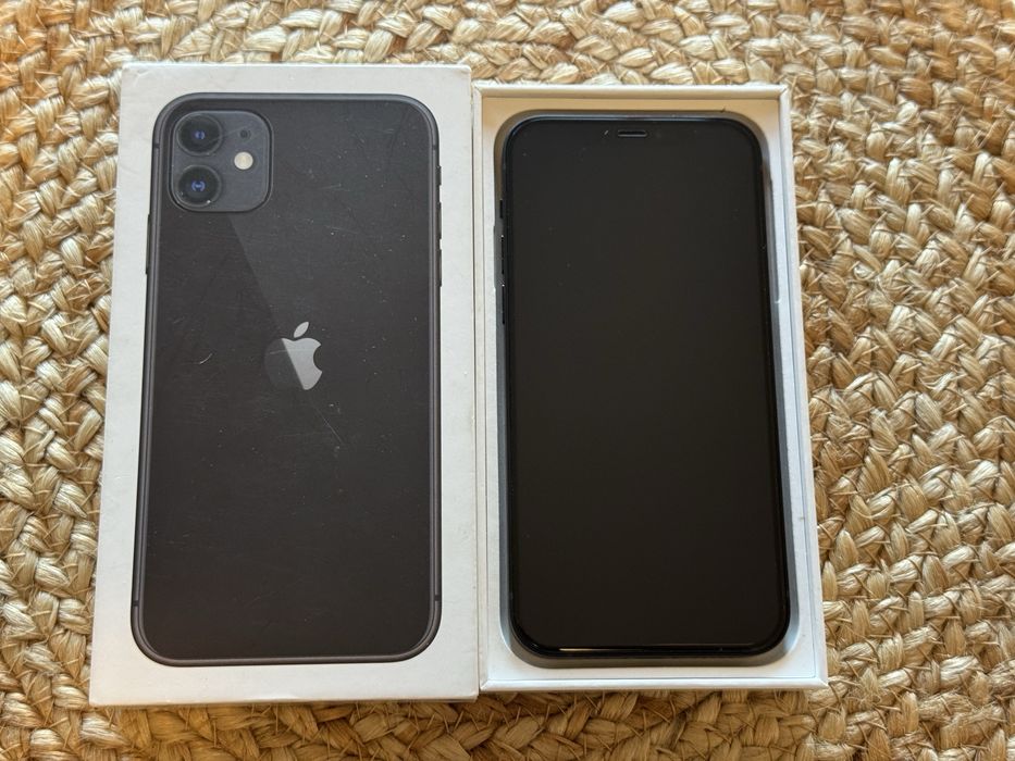 iPhone 12  black, 128GB – ca nou, baterie originală 99%, iOS 26