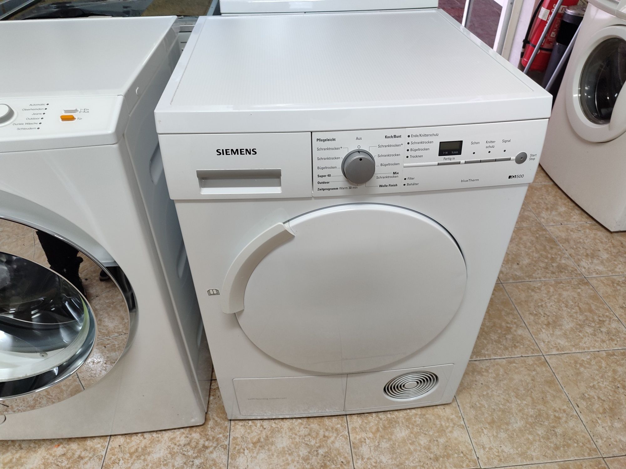 Сушилня Siemens WT44W3G0 - 7кг. Термопомпа. Клас А+