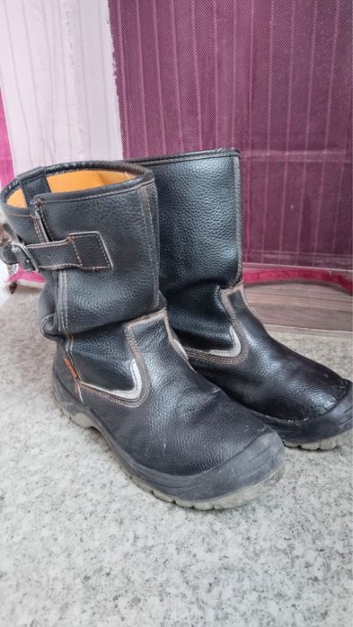 продам рабочую обувь