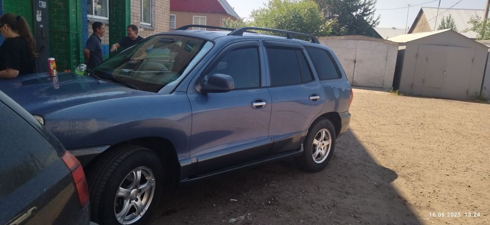 Автомобиль Хюндай Санта фе