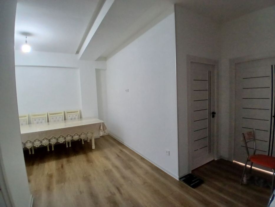 Navastroyka sotiladi 2xona 3qlingan 6etaj sorklet olmos metro taraf