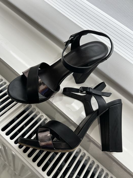 Sandale dama second hand Transport GRATUIT