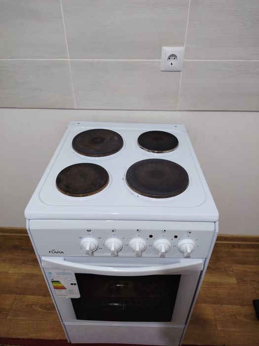 Продам плиту электрическую!