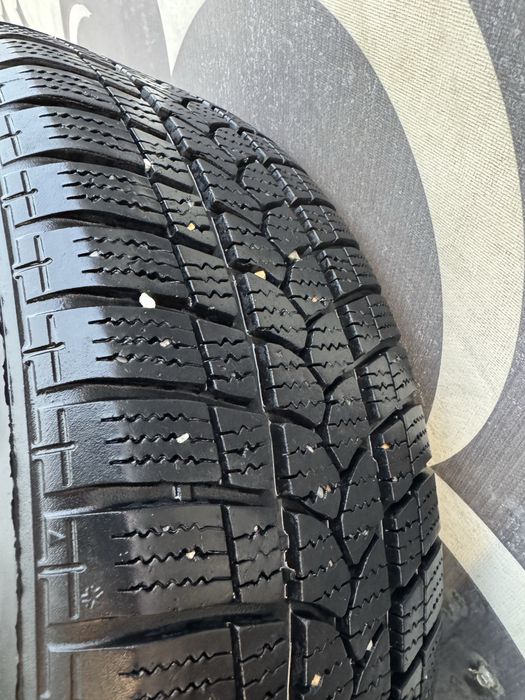 Jante bmw r17 cu anvelope de iarna