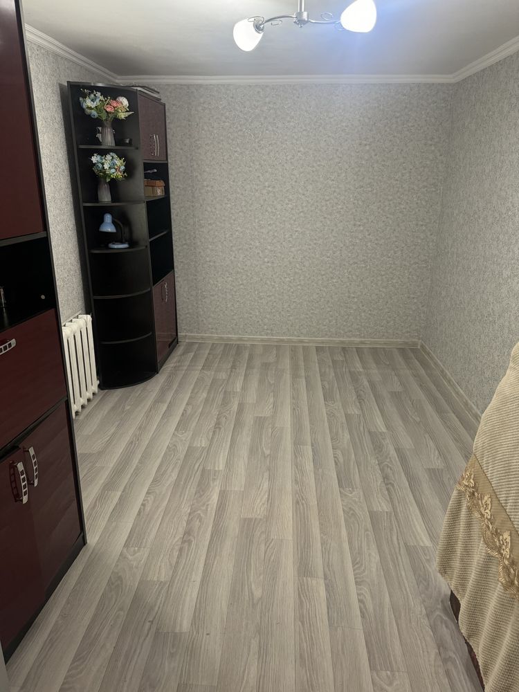 Продается дом в трехквартирном доме