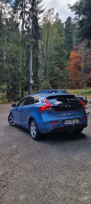 Volvo v40 d2 in stare impecabilă