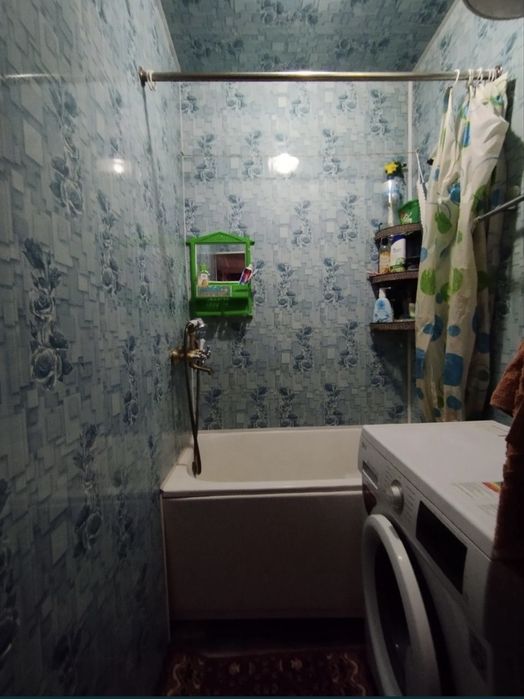 Srochno 2 xonali uy sotiladi