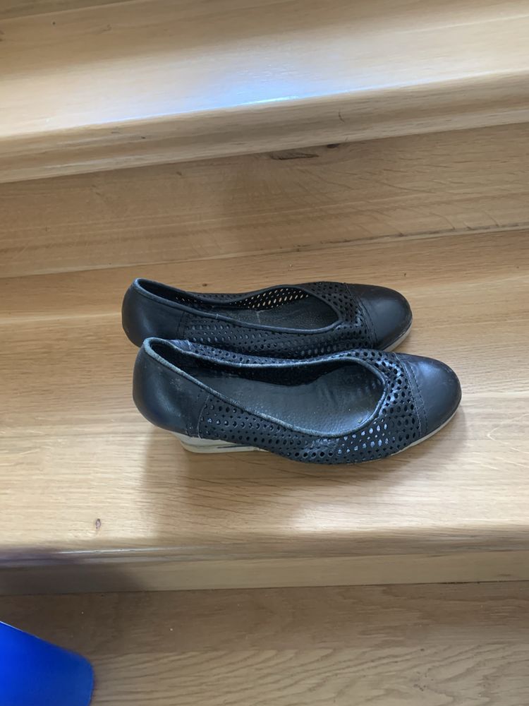 Pantofi dama piele nr 39 foarte comozi