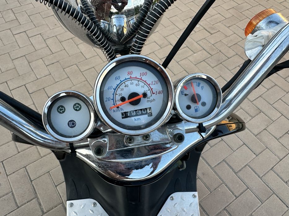 Scuter Retro 125 cm Inmatriculat Ro