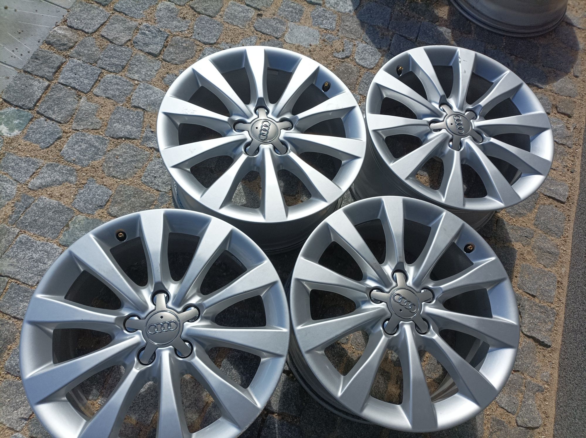 17" оригинални алуминиеви джанти за Ausi A4,A6./Skoda/Vw.