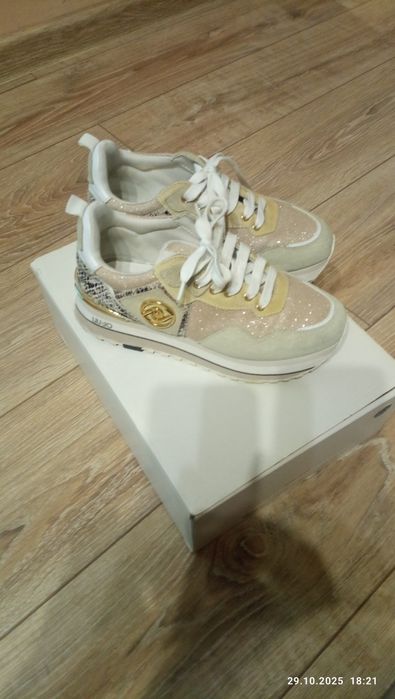 Оригинални сникърси Liu Jo