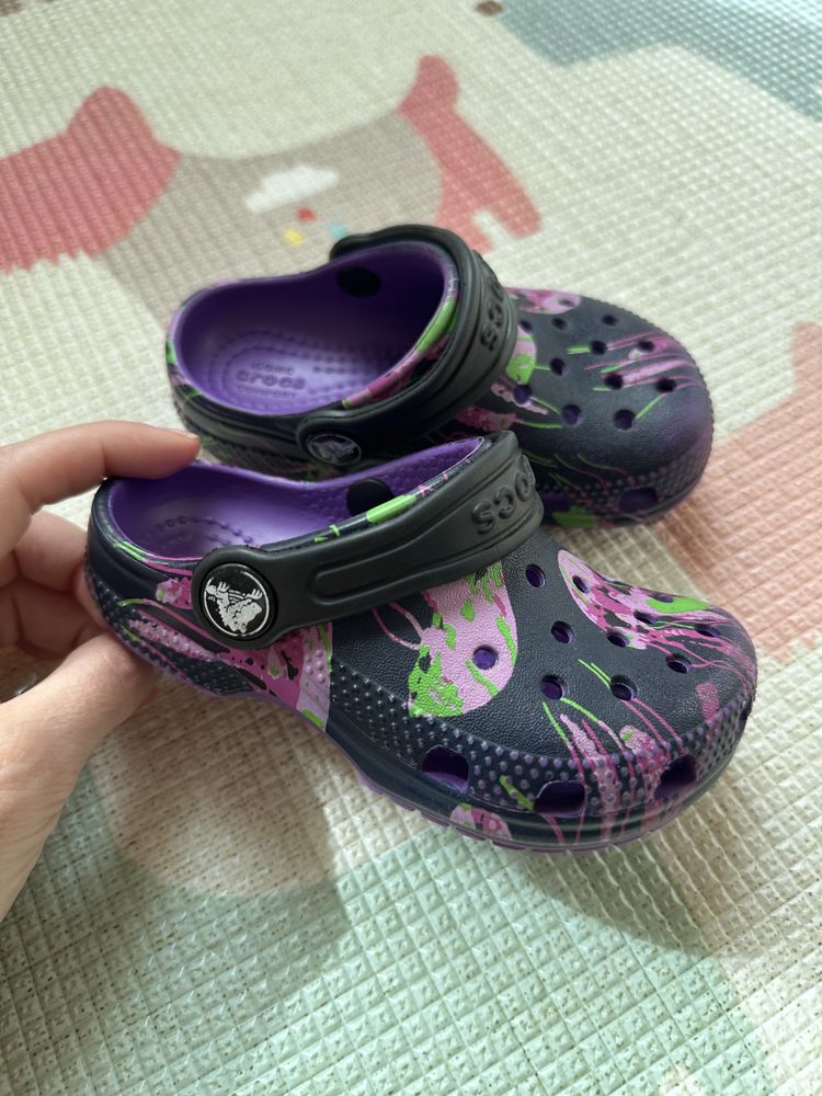 Crocs C7 (23,24)