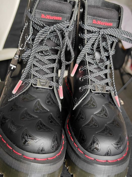 Боти Dr. Martens