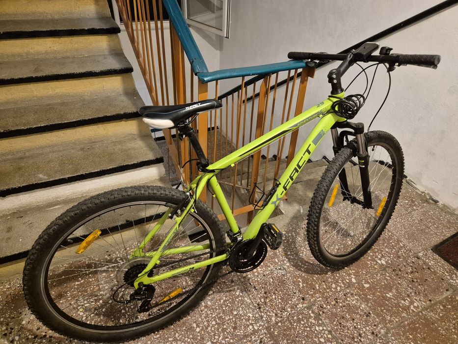 Vând bicicleta x-fact