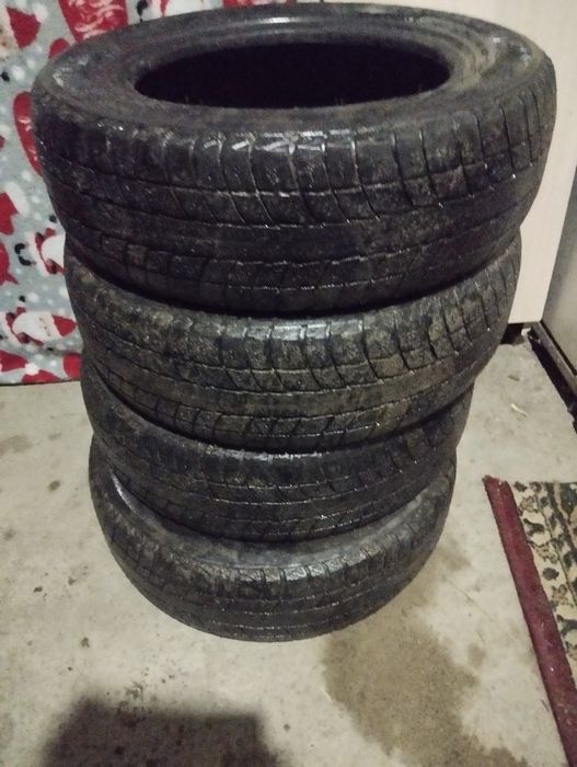 Зимние шина бу 155/70/13