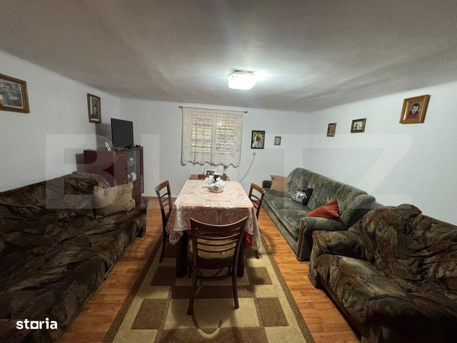 Casa cu 6 camere in Hunedoara zona Zlasti