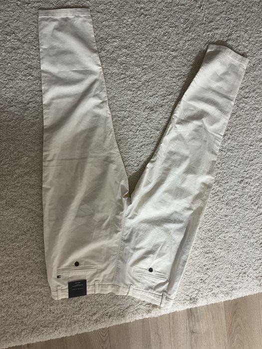pantaloni tommy hilfiger