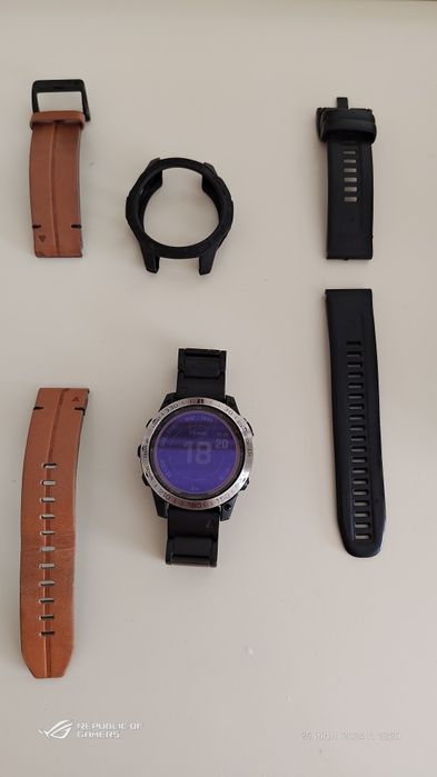 Продам смарт часы Garmin Fenix 7 Sapphire Solar.