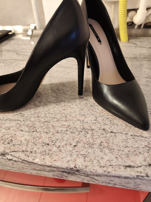 Zara pantofi piele noi