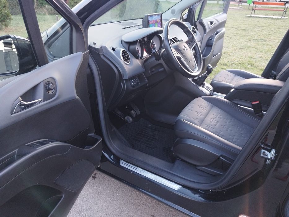 Opel Meriva 1.7 CDTI cu 130cp an 2011,E5,climatronic, incalzire volan