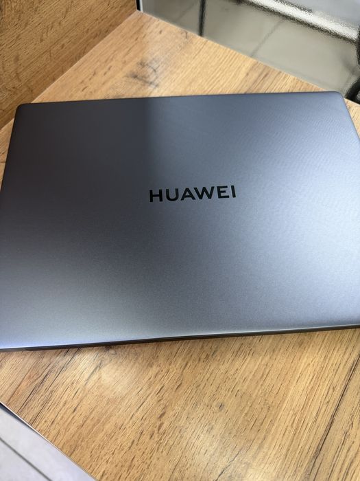 Ноутбук Huawei -MDF-X
