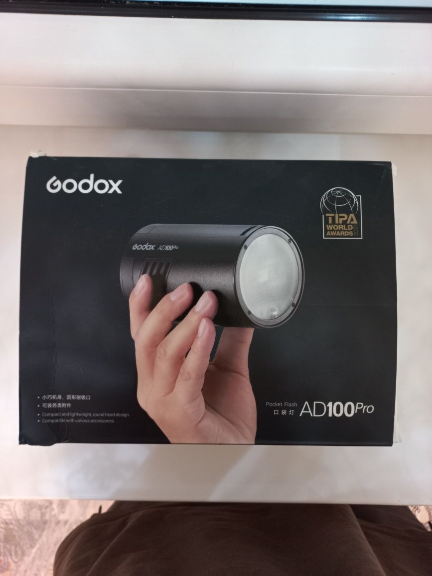 Вспышка Godox ad100pro