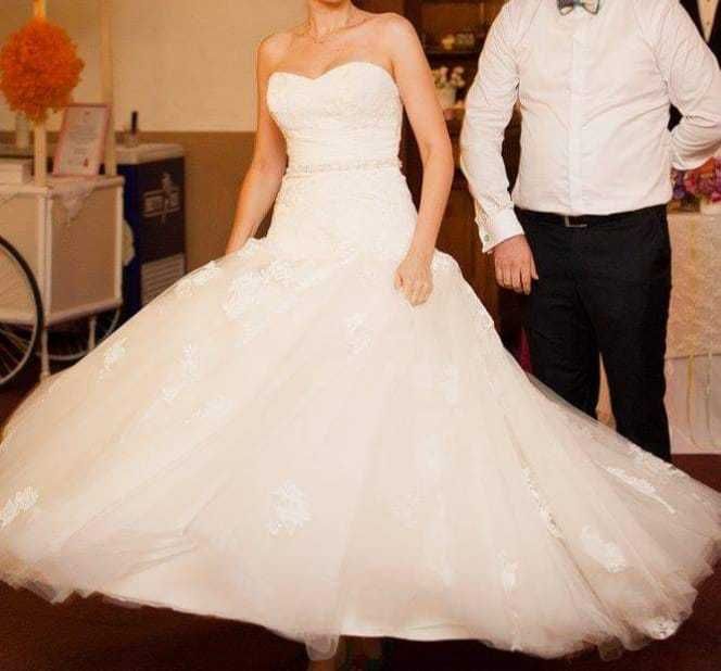 rochie de mireasa model Dabra D by Blue Enzoani, marime 38