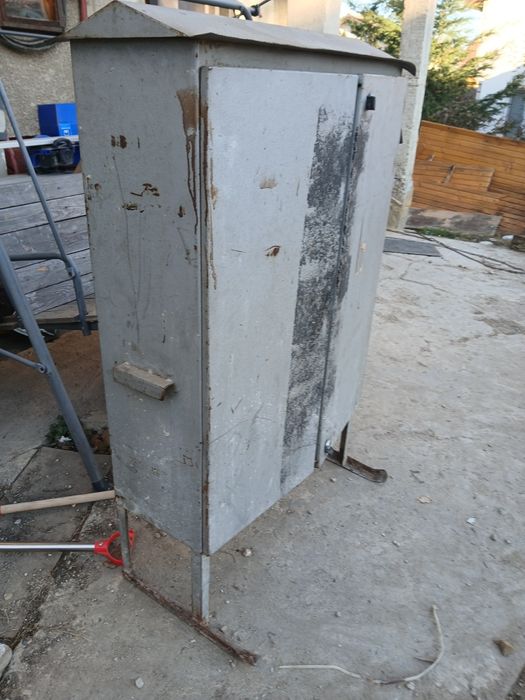 Временно трифазно табло