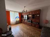 Apartament de vanzare 3 camere - Zona Centrala / Etaj 1
