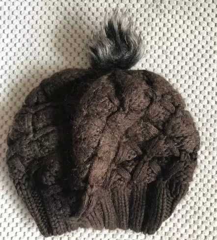 Кафява зимна шапка