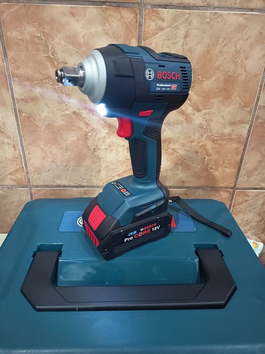 Truse de scule. Impact Bosch.