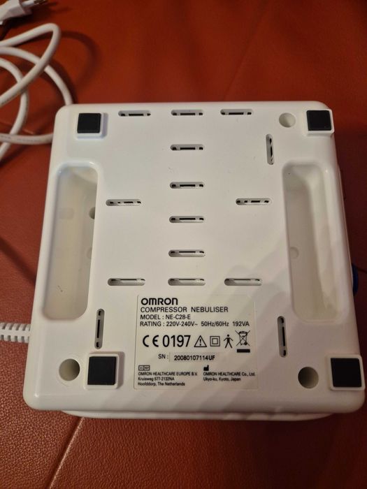 Vand nebulizator/aparat aerosoli CompAir NE-C28-Air,marca Omron,ca nou
