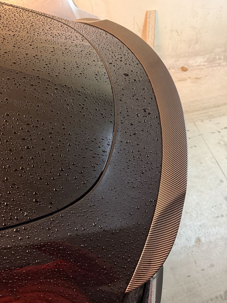 Лип спойлер за Tesla Model Y 2020-2024