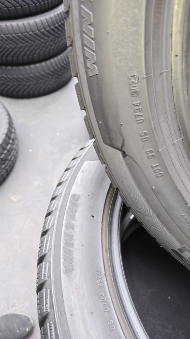 2 anvelope iarnă Pirelli 225/55/18