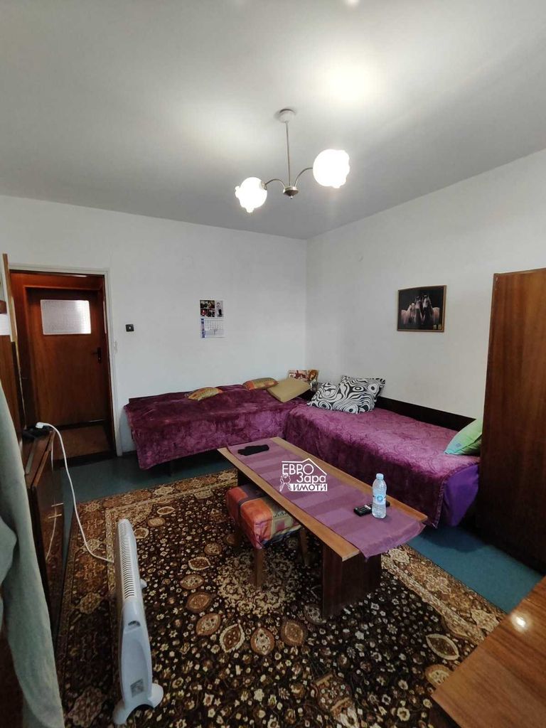 Продава се Четиристаен апартамент в Стара Загора, Център - 77 кв.м за 1364 €/кв.м - Снимка #3