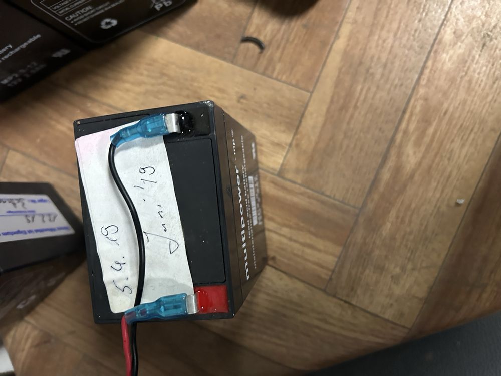 Аккумулятор 12V