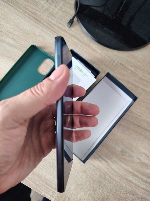 Motorola G62 4Gb, 128Gb 5G