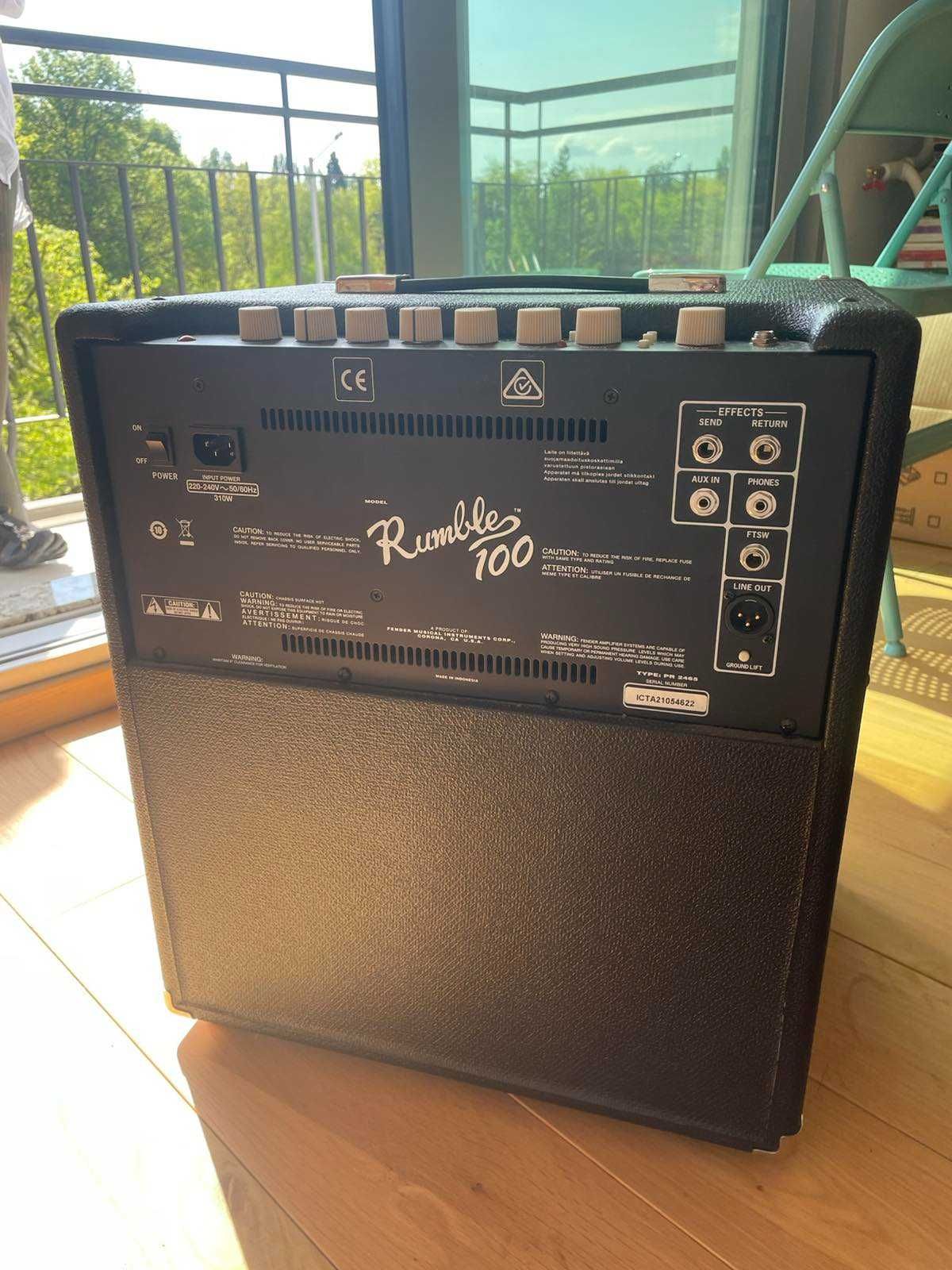 Кубе за бас китара Fender Rumble 100