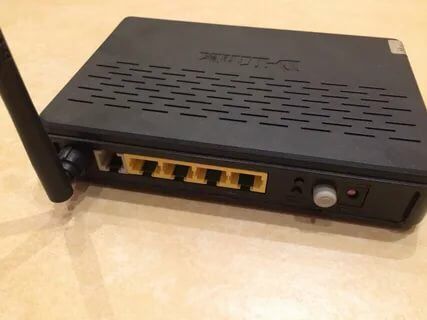 Продам модем D link Dsl- 2640U