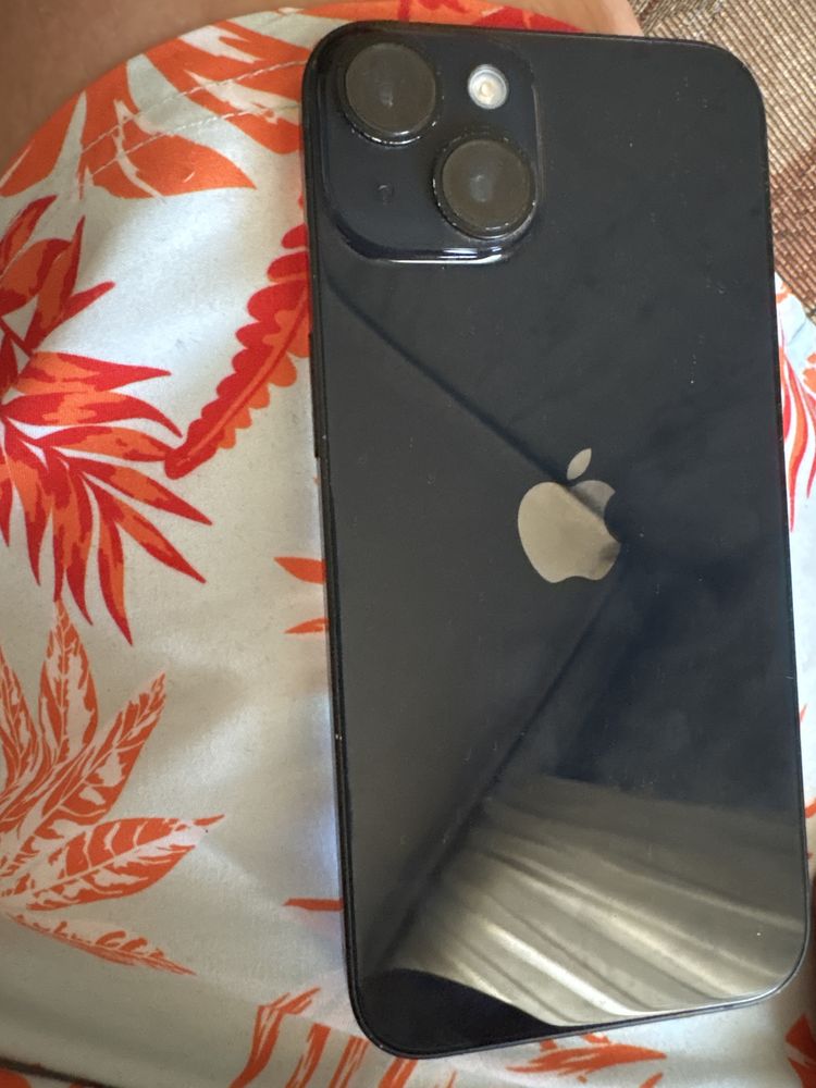 Iphone 14 77% батерия запазен