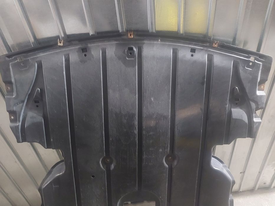 Scut motor BMW E90 E91 E92 Original