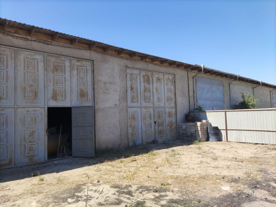 Урганч шахрида 2та склад сотилади